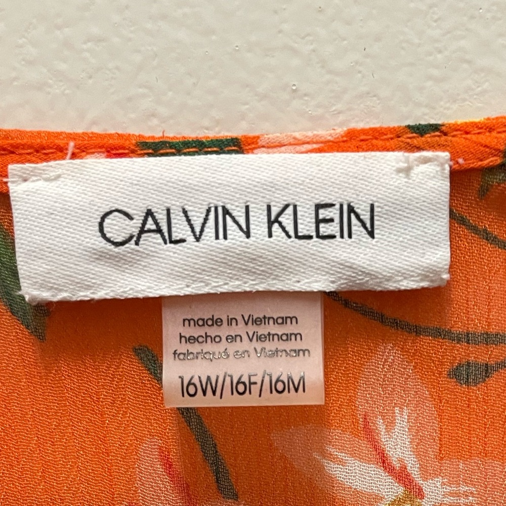 Calvin Klein 16w worn once - Picture 3 of 3
